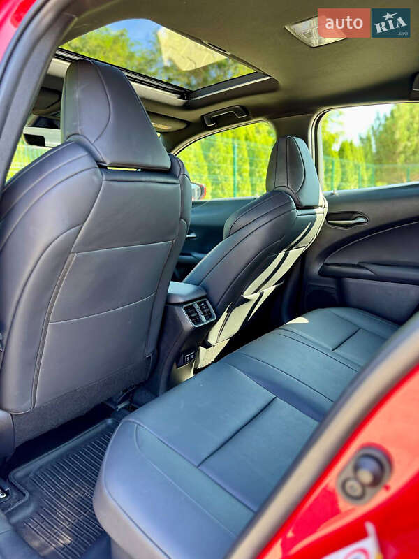 Позашляховик / Кросовер Lexus UX 2019 в Одесі