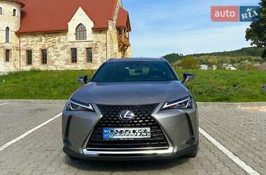 Позашляховик / Кросовер Lexus UX 2019 в 