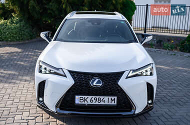 Внедорожник / Кроссовер Lexus UX 2019 в Ровно