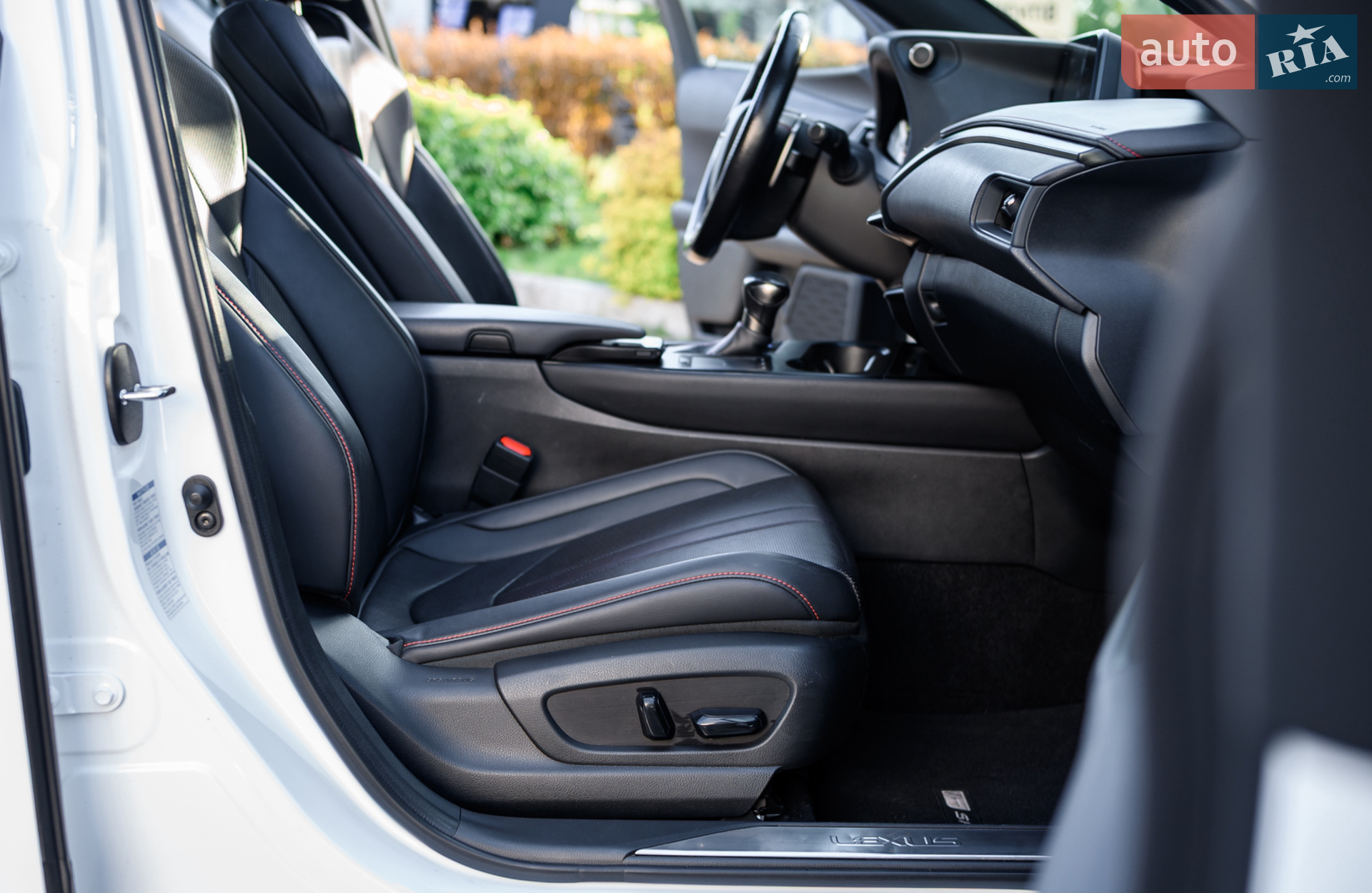 2019 Lexus UX - мініатюра 72