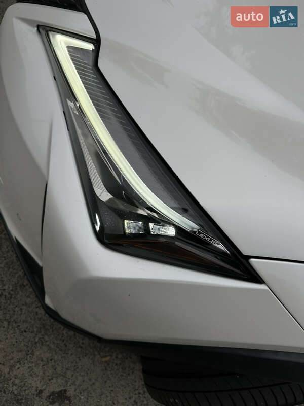 Позашляховик / Кросовер Lexus UX 2019 в Києві фото 4 Позашляховик / Кросовер Lexus UX 2019 в Києві