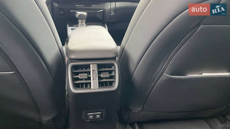 Внедорожник / Кроссовер Lexus UX 2018 в Черкассах фото 7 Внедорожник / Кроссовер Lexus UX 2018 в Черкассах