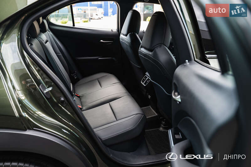 Позашляховик / Кросовер Lexus UX 2023 в Дніпрі фото 31 Позашляховик / Кросовер Lexus UX 2023 в Дніпрі