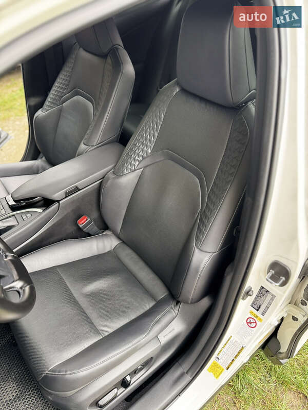 Внедорожник / Кроссовер Lexus UX 2019 в Тернополе фото 19 Внедорожник / Кроссовер Lexus UX 2019 в Тернополе