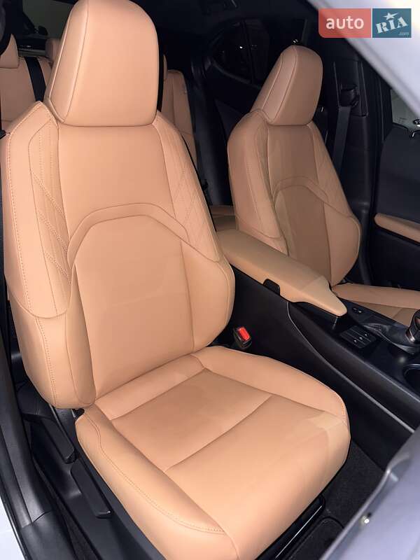 Внедорожник / Кроссовер Lexus UX 2023 в Одессе