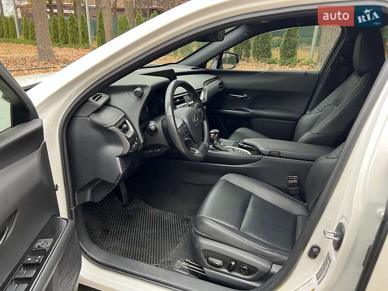 Внедорожник / Кроссовер Lexus UX 2020 в Харькове фото 10 Внедорожник / Кроссовер Lexus UX 2020 в Харькове