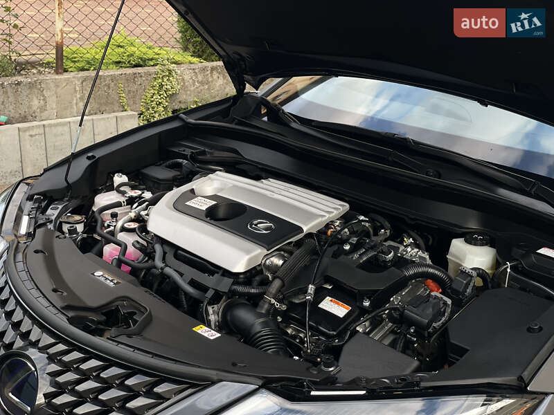 Позашляховик / Кросовер Lexus UX 2022 в Львові