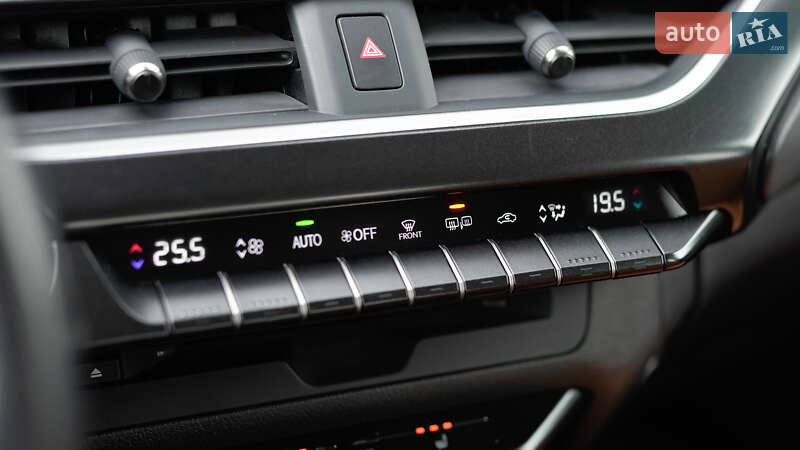 Позашляховик / Кросовер Lexus UX 2019 в Львові фото 33 Позашляховик / Кросовер Lexus UX 2019 в Львові