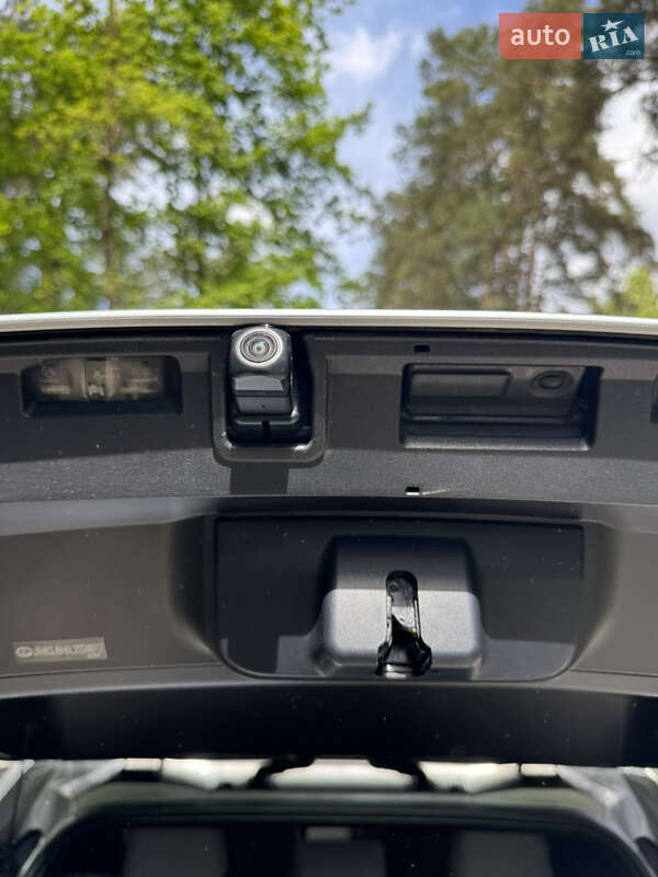 Внедорожник / Кроссовер Lexus UX 2020 в Львове