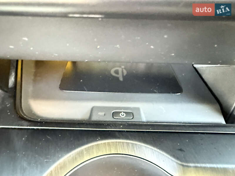 Внедорожник / Кроссовер Lexus UX 2021 в Днепре