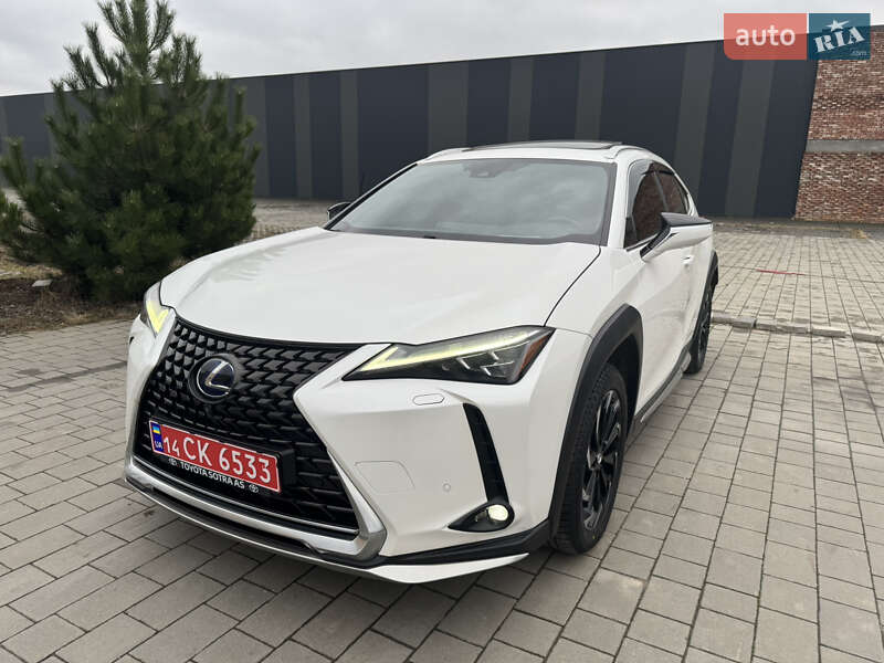 Внедорожник / Кроссовер Lexus UX 2022 в Хмельницком