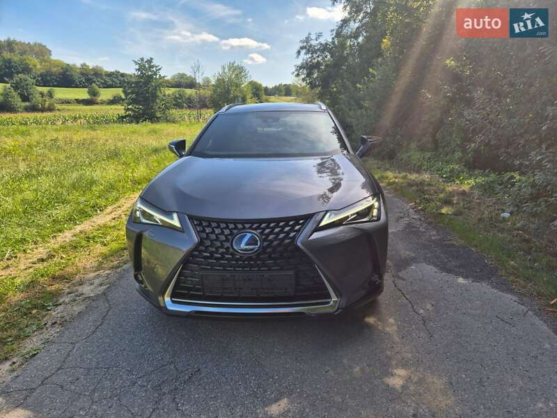 Позашляховик / Кросовер Lexus UX 2022 в Снятині
