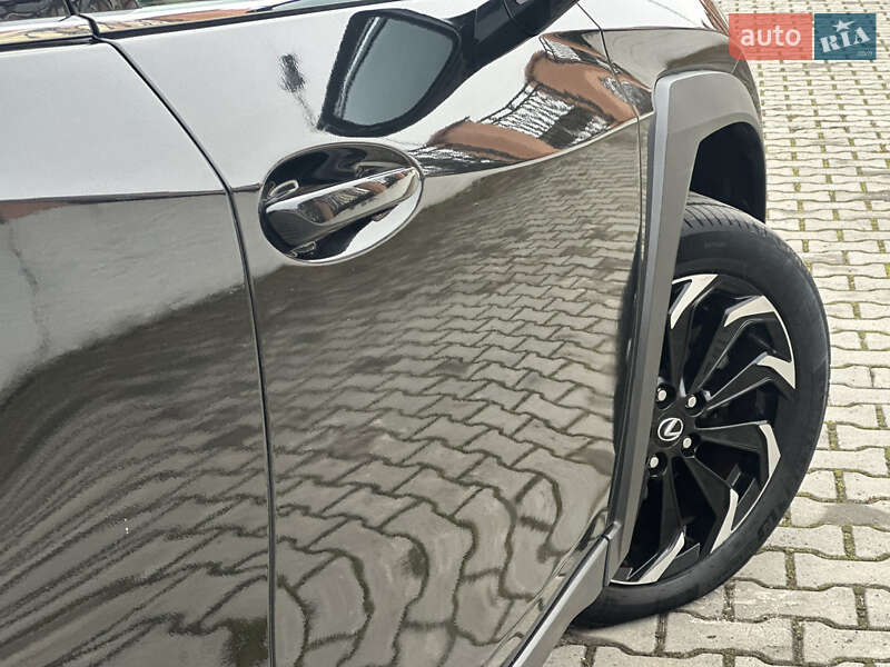 Позашляховик / Кросовер Lexus UX 2021 в Дрогобичі
