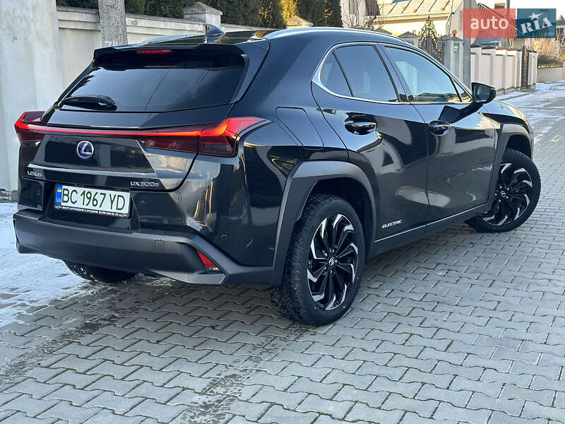 Позашляховик / Кросовер Lexus UX 2021 в Дрогобичі