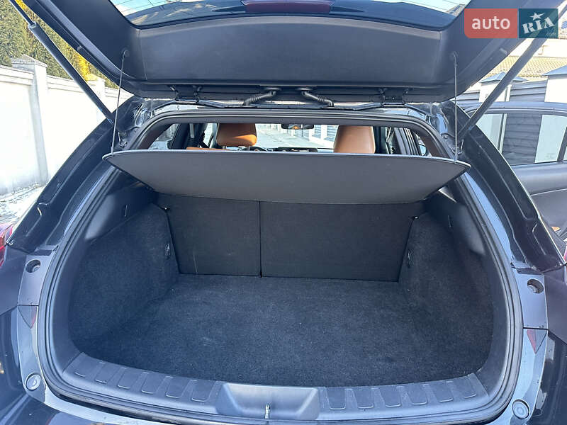 Позашляховик / Кросовер Lexus UX 2021 в Дрогобичі