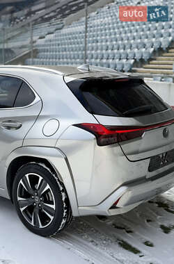 Внедорожник / Кроссовер Lexus UX 2019 в Одессе