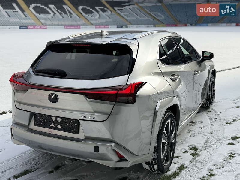 Позашляховик / Кросовер Lexus UX 2019 в Одесі фото 17 Позашляховик / Кросовер Lexus UX 2019 в Одесі