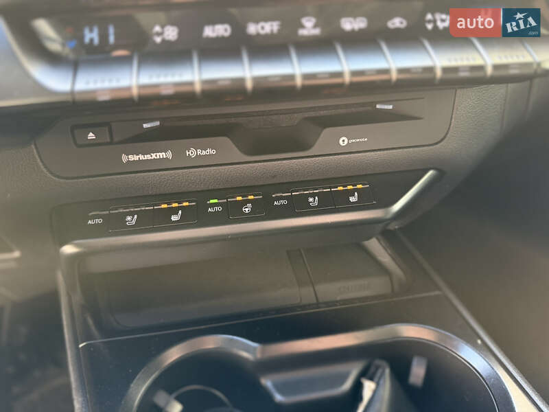 Позашляховик / Кросовер Lexus UX 2019 в Одесі фото 44 Позашляховик / Кросовер Lexus UX 2019 в Одесі