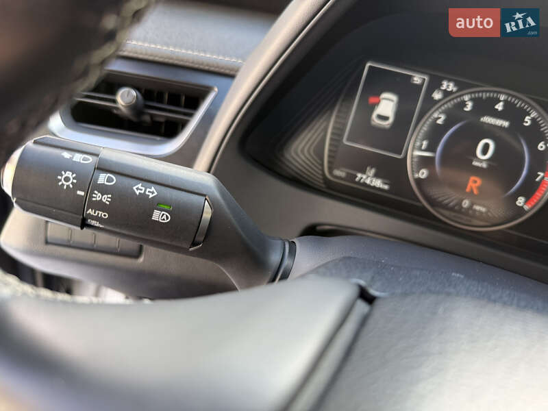 Позашляховик / Кросовер Lexus UX 2019 в Одесі фото 48 Позашляховик / Кросовер Lexus UX 2019 в Одесі