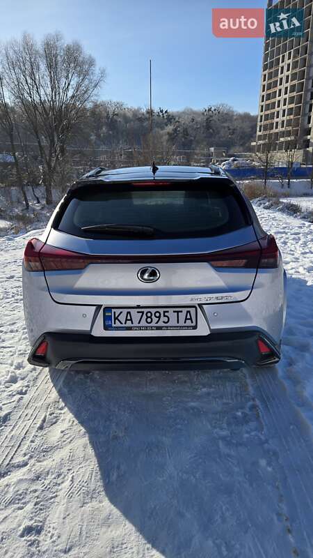 Внедорожник / Кроссовер Lexus UX 2023 в Киеве