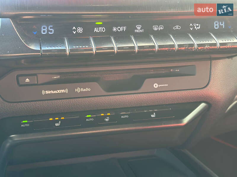 Внедорожник / Кроссовер Lexus UX 2019 в Одессе