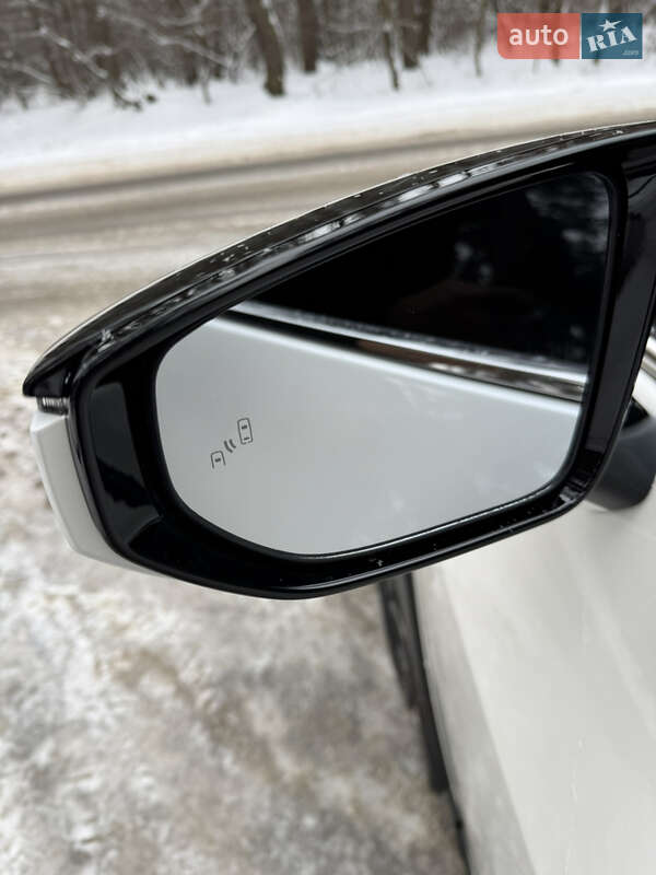 Внедорожник / Кроссовер Lexus UX 2019 в Киеве