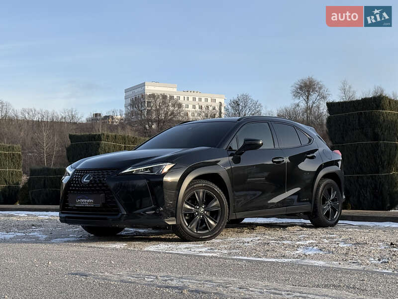 Позашляховик / Кросовер Lexus UX 2020 в Дніпрі