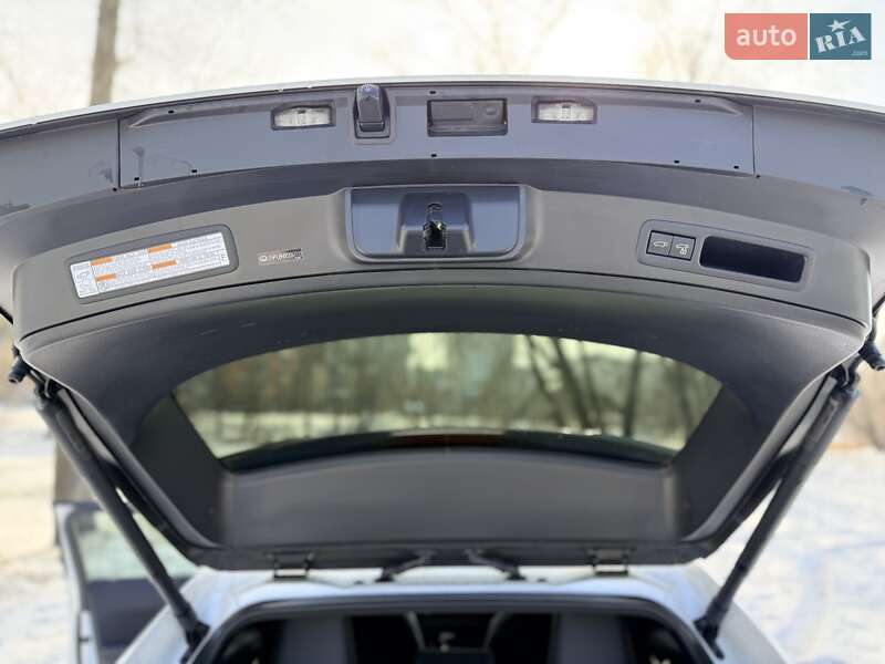 Позашляховик / Кросовер Lexus UX 2022 в Києві