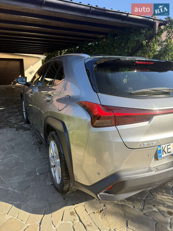 Внедорожник / Кроссовер Lexus UX 2021 в Днепре