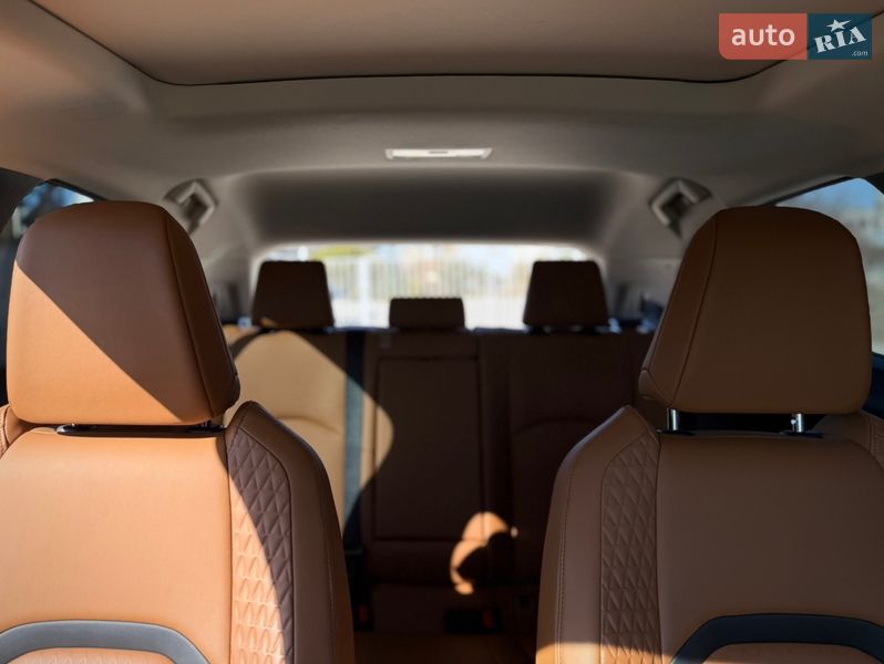 Внедорожник / Кроссовер Lexus UX 2021 в Львове