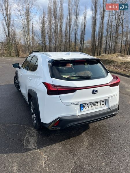 Внедорожник / Кроссовер Lexus UX 2018 в Кременчуге
