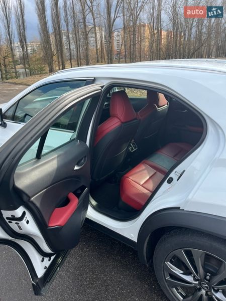 Внедорожник / Кроссовер Lexus UX 2018 в Кременчуге