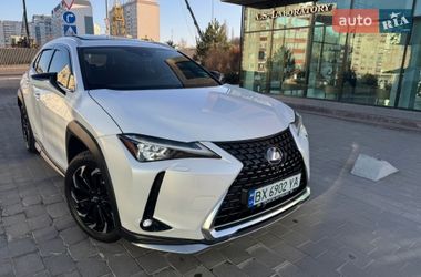 Внедорожник / Кроссовер Lexus UX 2022 в Хмельницком