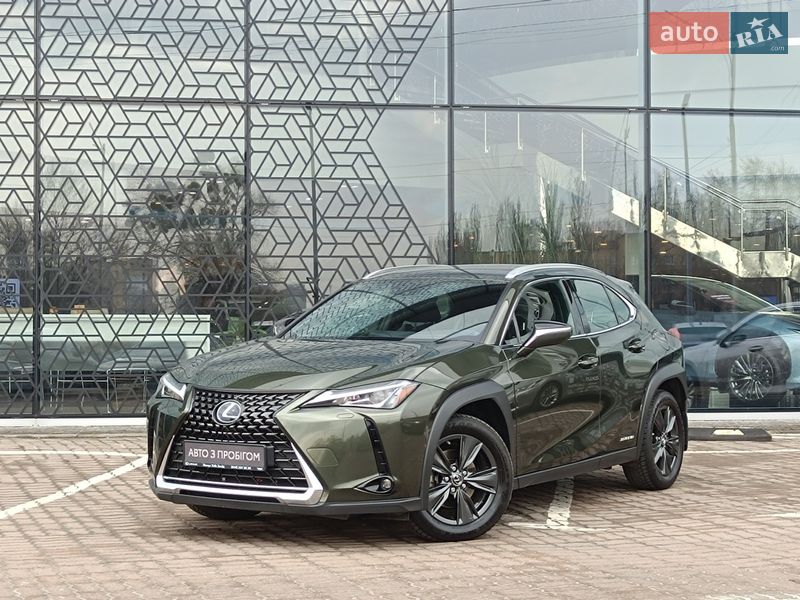 Lexus UX 2019