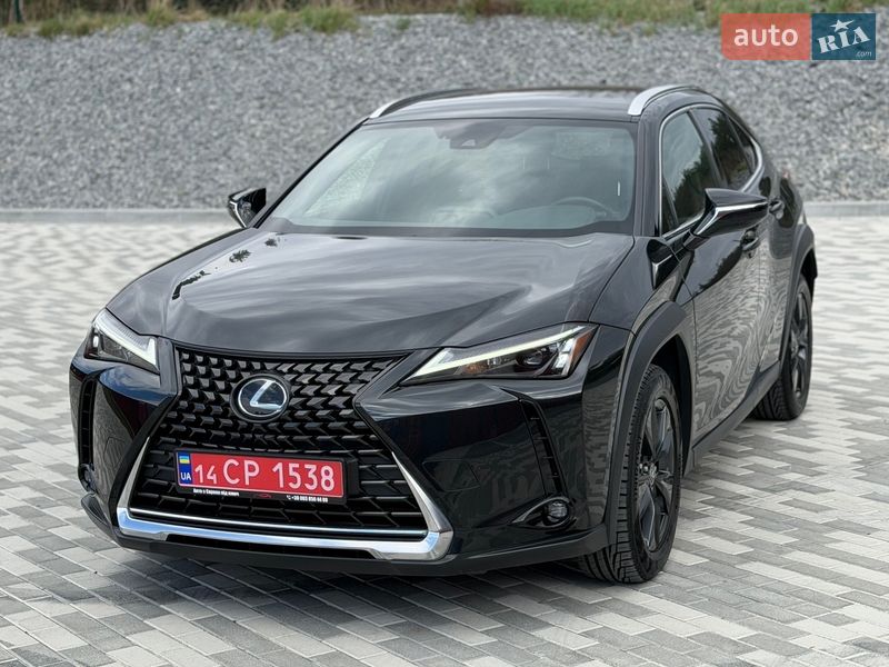 Позашляховик / Кросовер Lexus UX 2023 в Львові