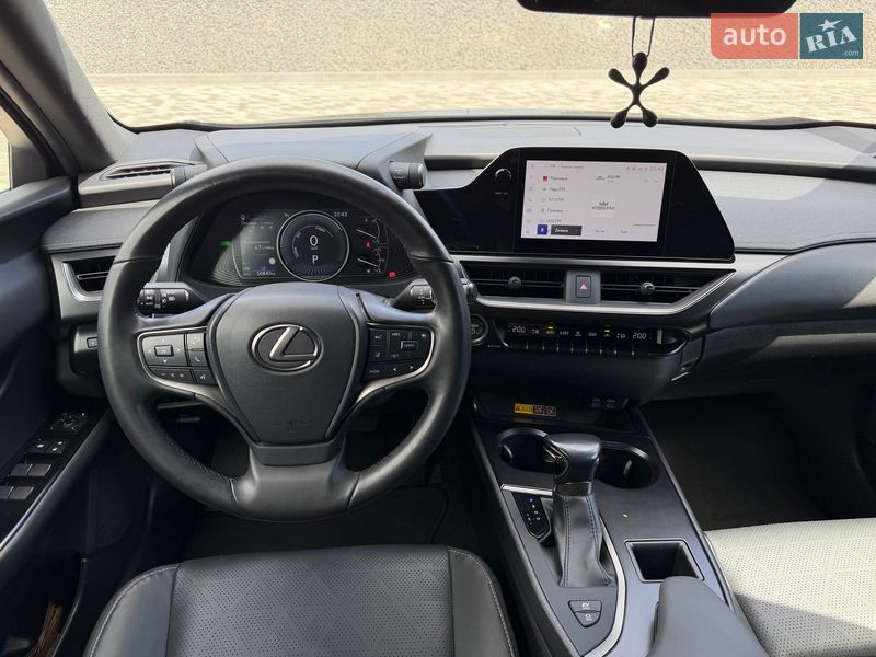 Позашляховик / Кросовер Lexus UX 2023 в Львові