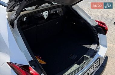 Внедорожник / Кроссовер Lexus UX 2021 в Львове