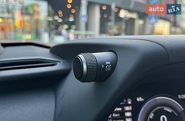 Внедорожник / Кроссовер Lexus UX 2022 в Киеве