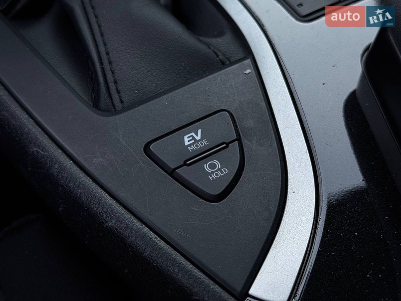 Внедорожник / Кроссовер Lexus UX 2022 в Киеве
