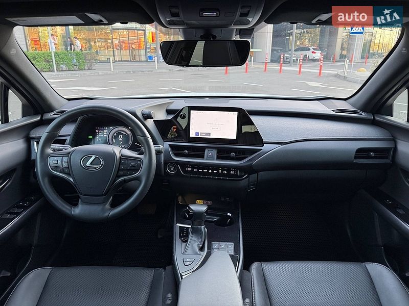 Внедорожник / Кроссовер Lexus UX 2022 в Киеве