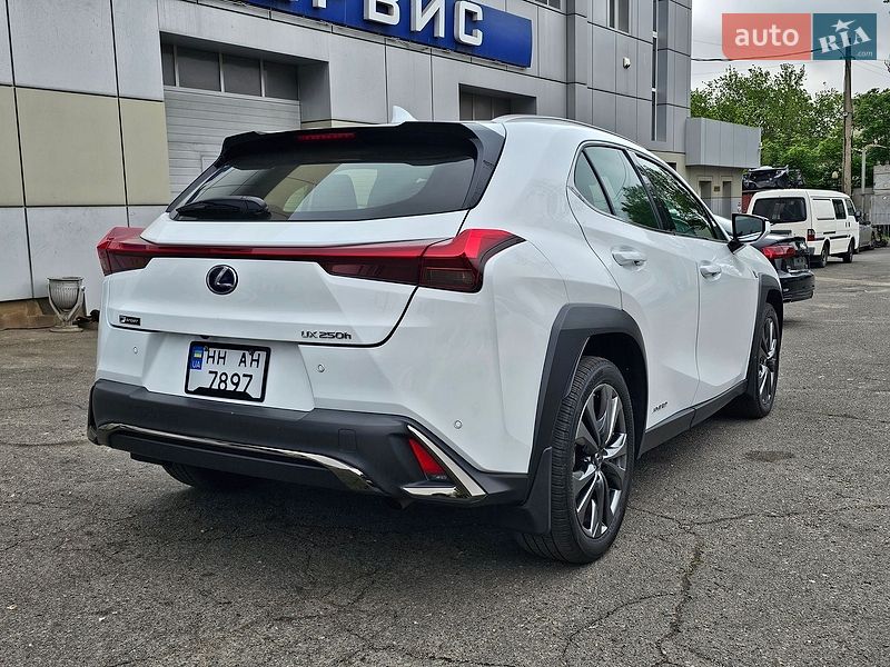 Внедорожник / Кроссовер Lexus UX 2021 в Одессе