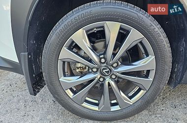 Внедорожник / Кроссовер Lexus UX 2021 в Одессе