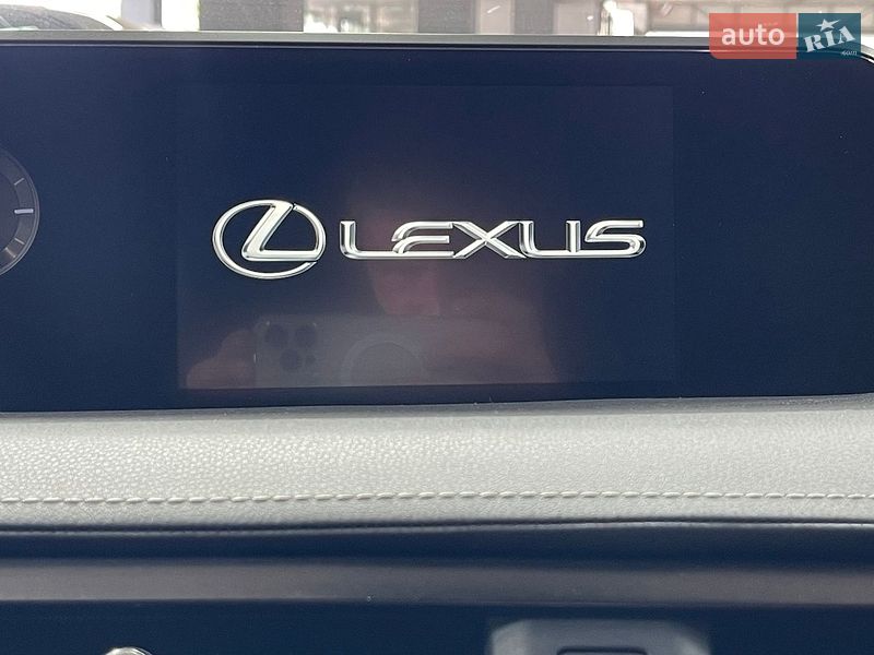 Внедорожник / Кроссовер Lexus UX 2019 в Одессе