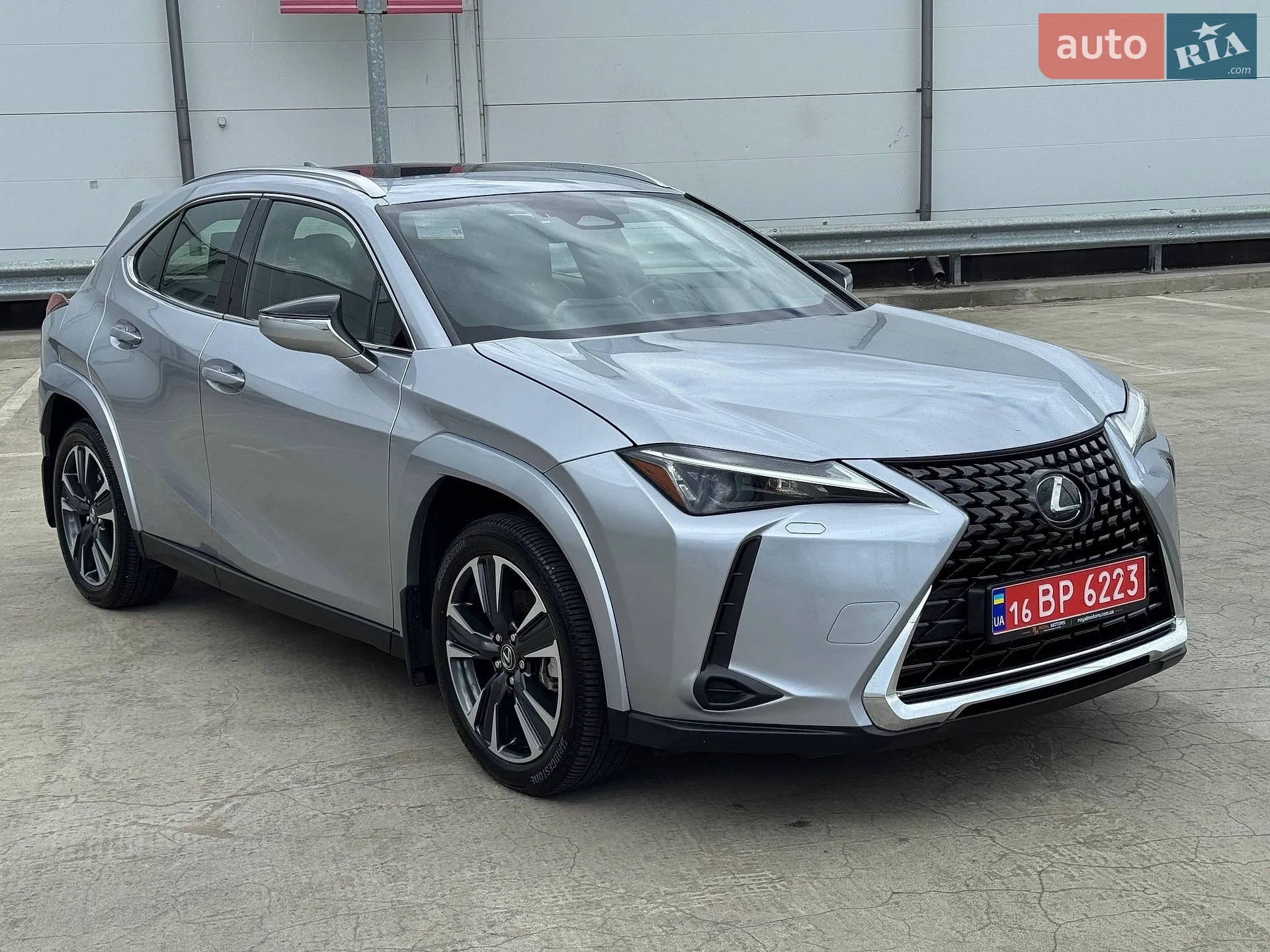 2024 Lexus UX - фото 1