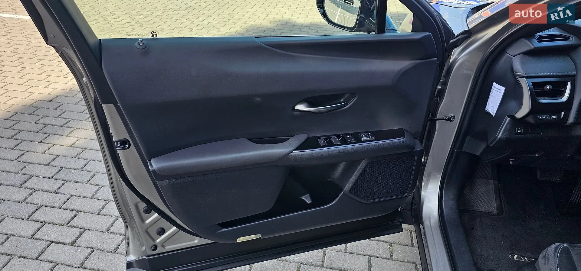 2020 Lexus UX - мініатюра 72