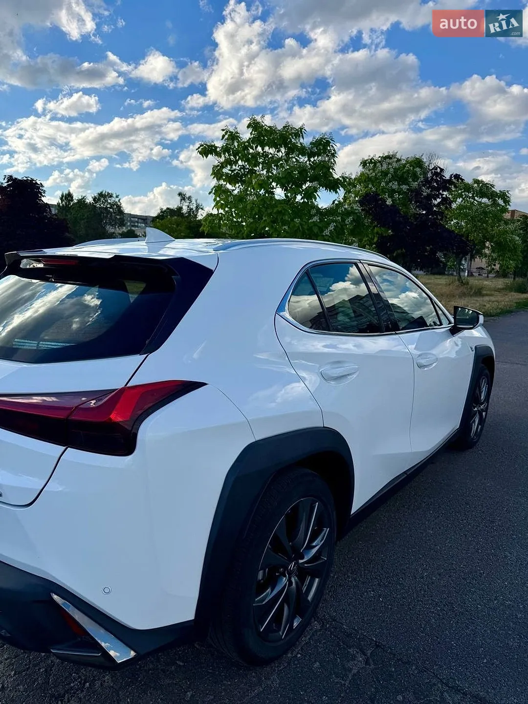 2018 Lexus UX - мініатюра 3