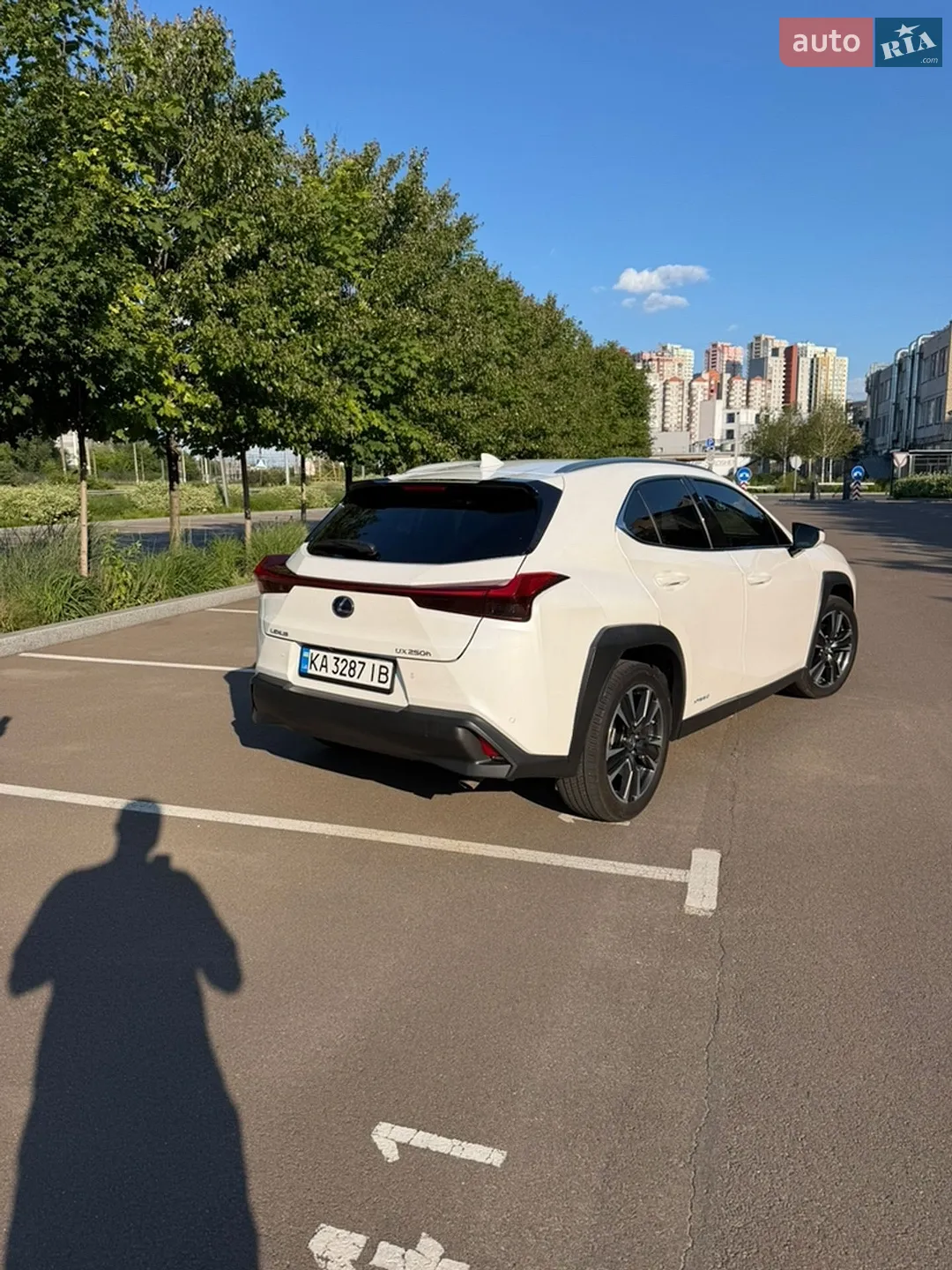 2020 Lexus UX - мініатюра 2
