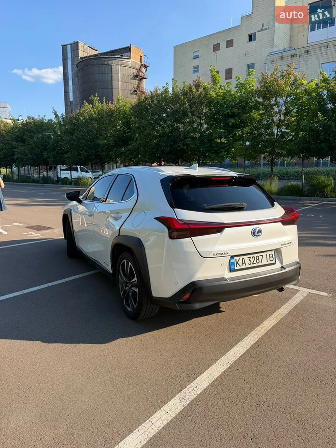 2020 Lexus UX - мініатюра 3