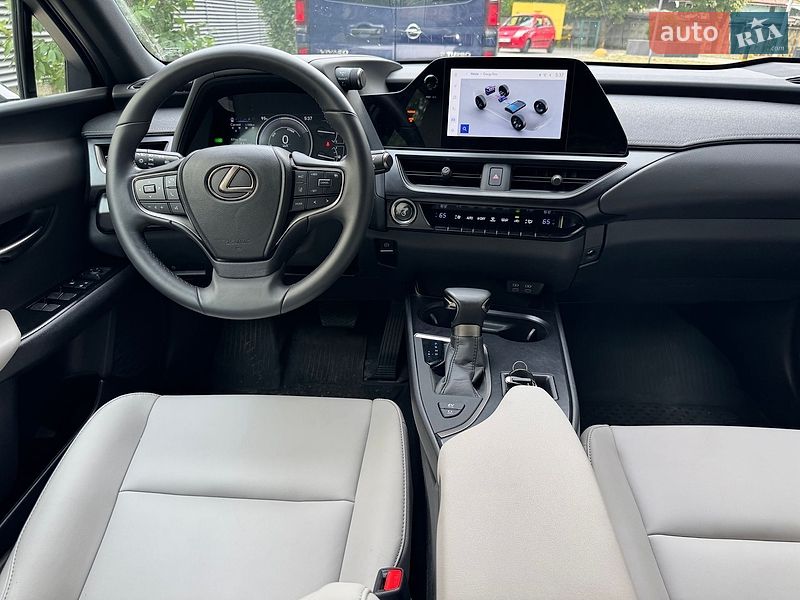 Позашляховик / Кросовер Lexus UX 2023 в Львові