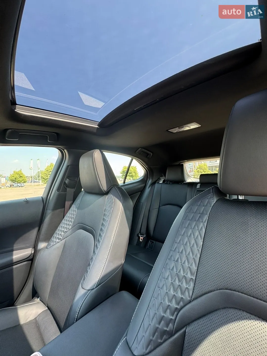 2019 Lexus UX - мініатюра 12
